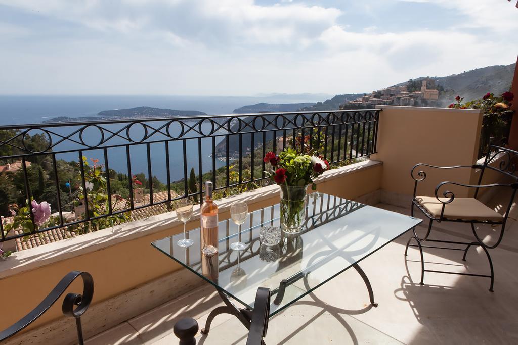 Sunny Panoramic Balcony