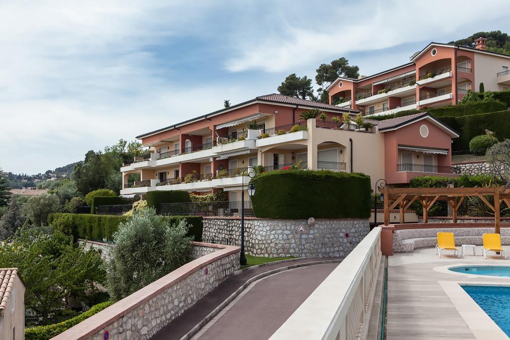 Sunny Panoramic Balcony